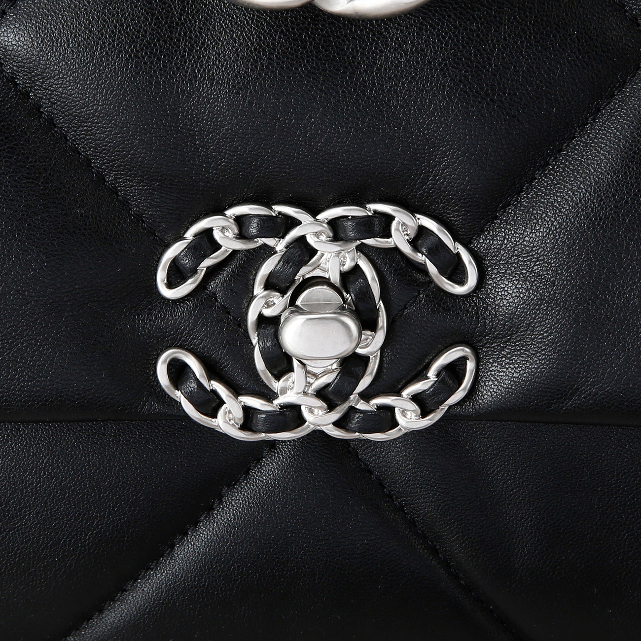 CHANEL(USED)샤넬 AS1161 19 라지 플랩백
