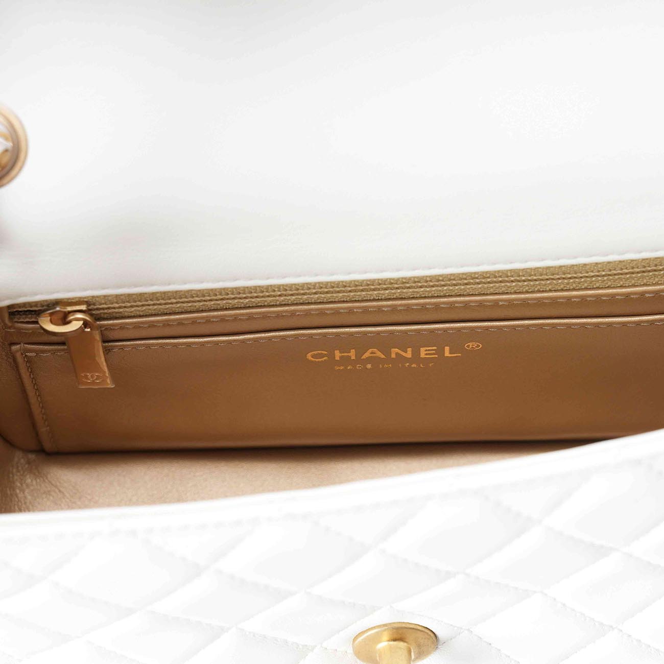 CHANEL(USED)샤넬 AS1787 뉴미니 골든볼 플랩백