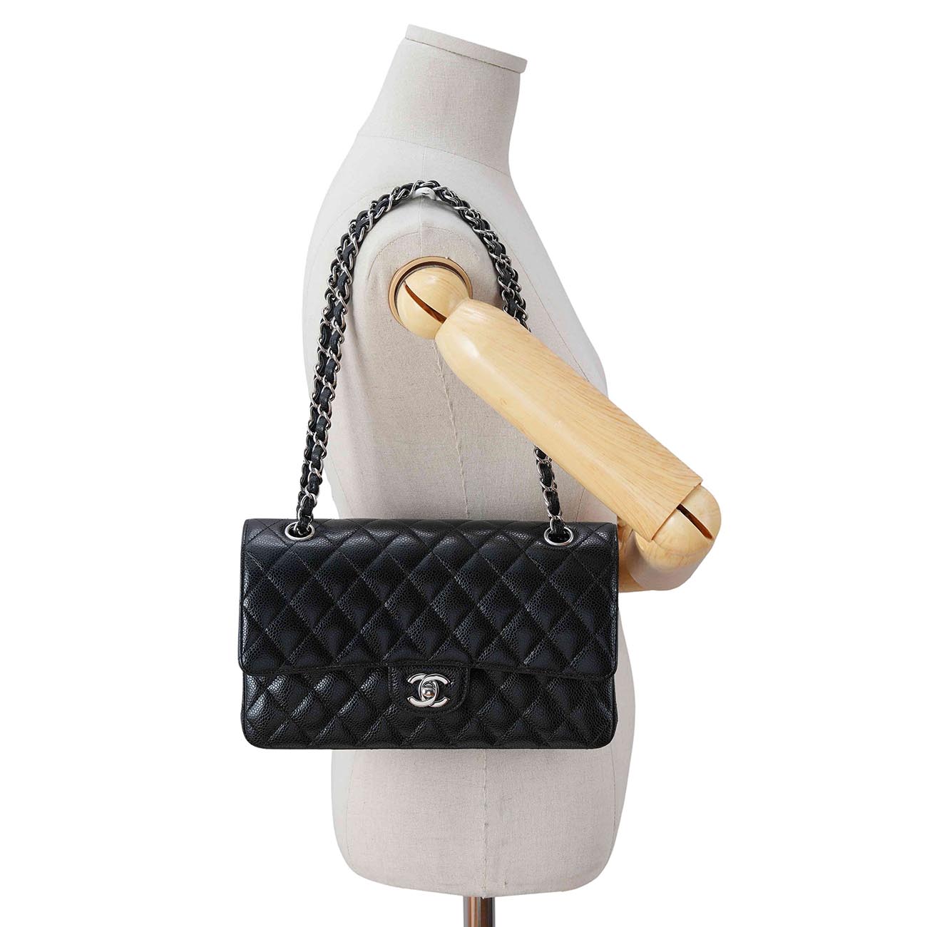 CHANEL(USED)샤넬 캐비어 클래식 미듐 플랩백