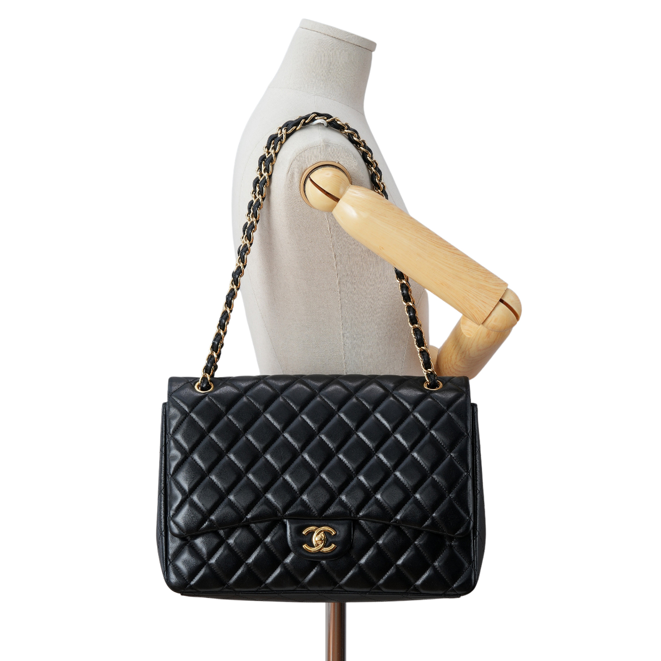 CHANEL(USED)샤넬 램스킨 클래식 맥시 플랩백
