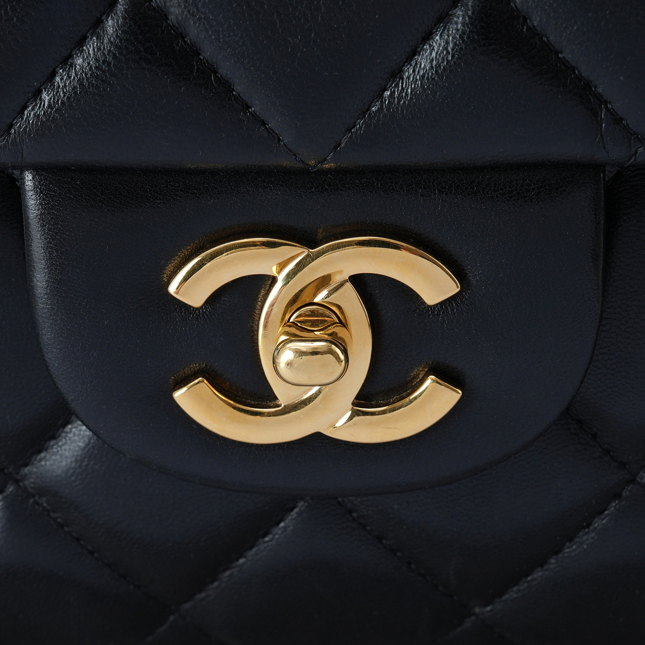 CHANEL(USED)샤넬 램스킨 클래식 맥시 플랩백