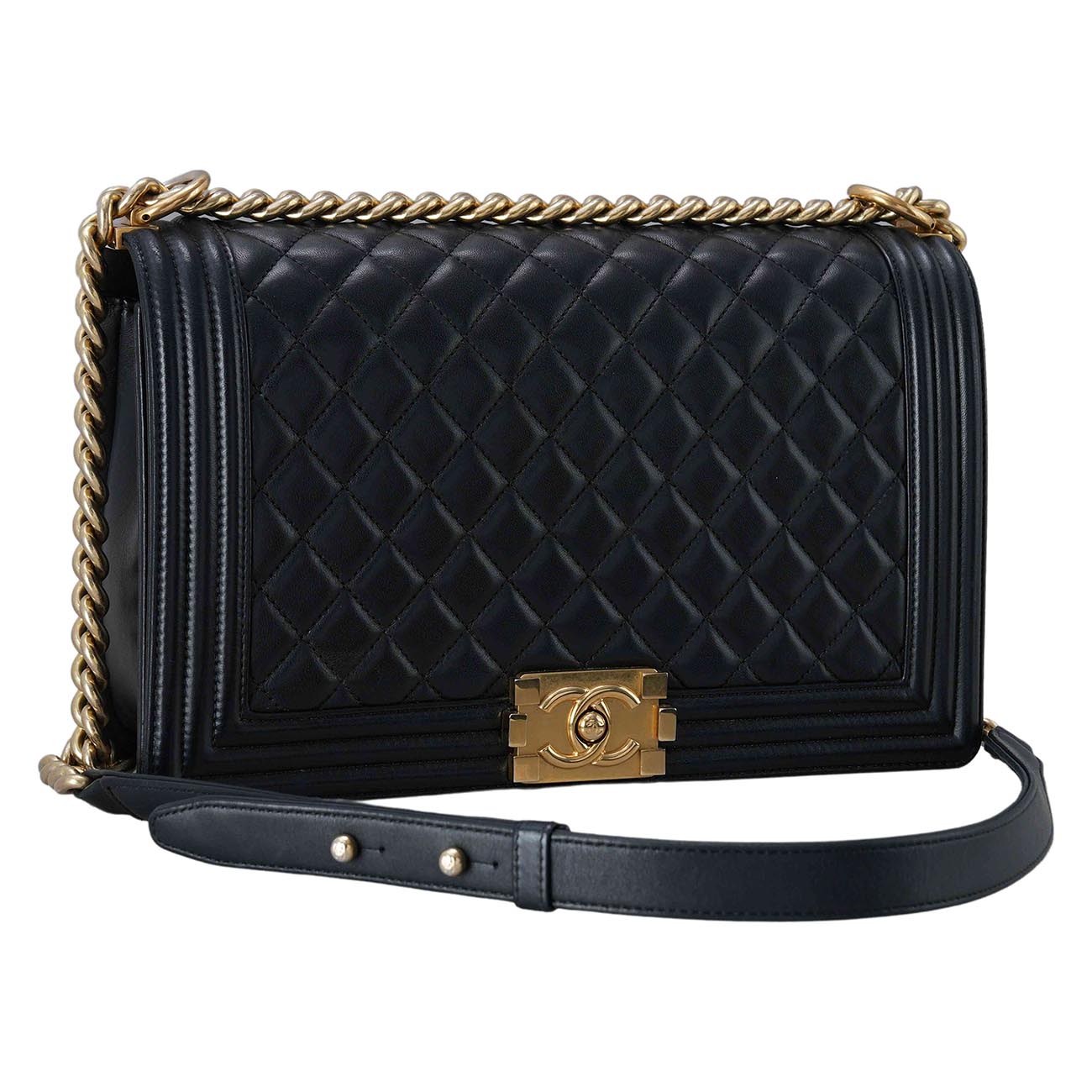 CHANEL(USED)샤넬 램스킨 보이샤넬 뉴미듐 플랩백