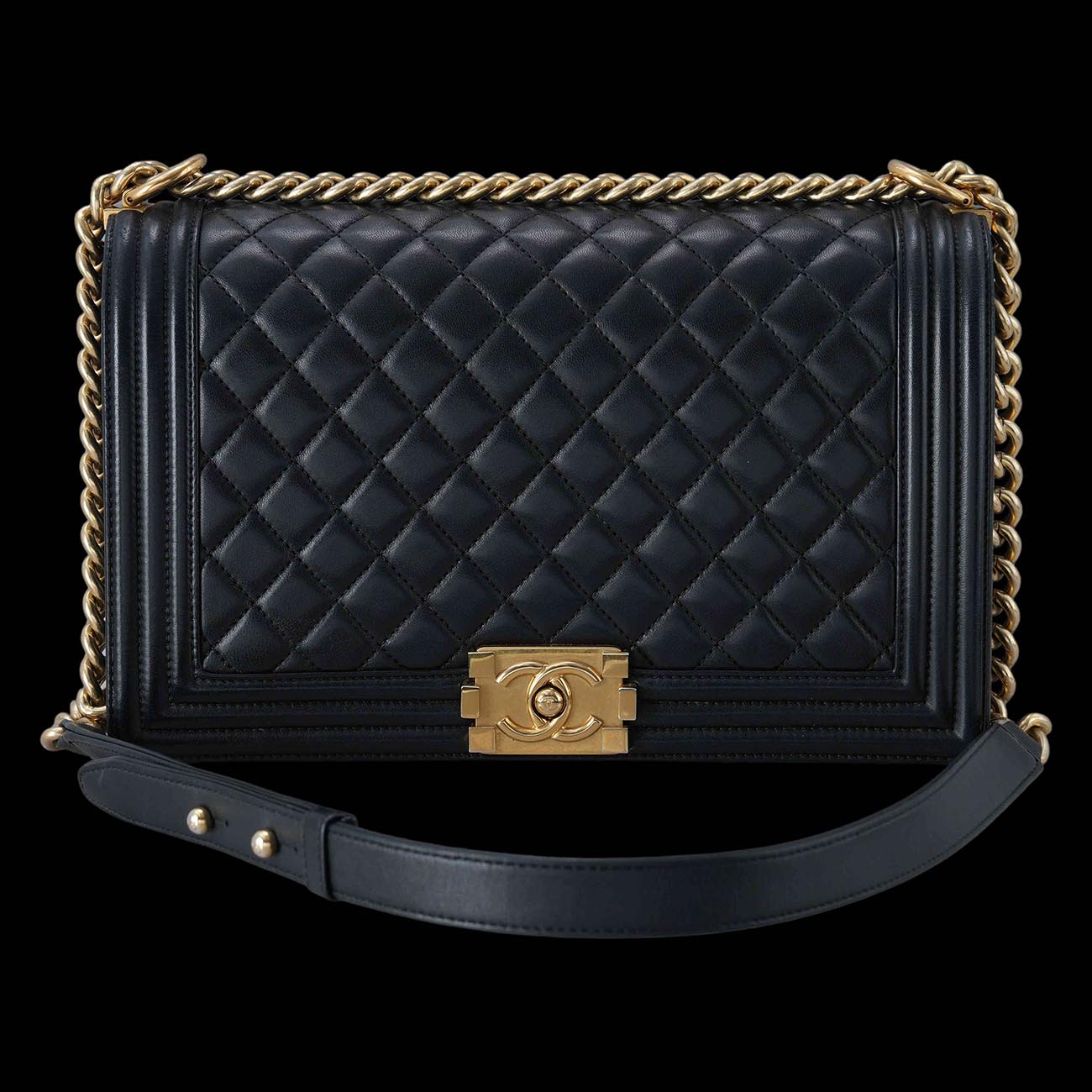 CHANEL(USED)샤넬 램스킨 보이샤넬 뉴미듐 플랩백