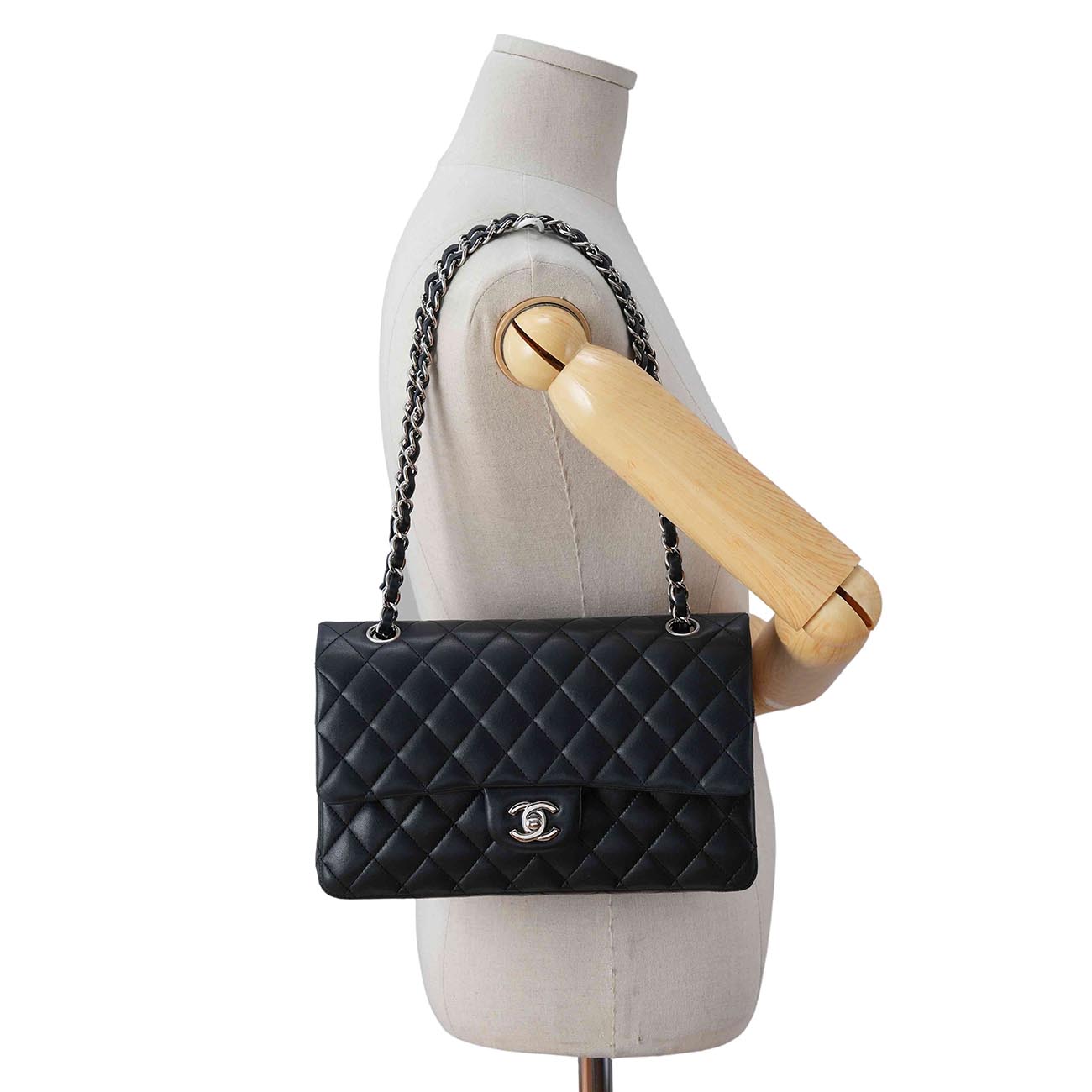 CHANEL(USED)샤넬 램스킨 클래식 미듐 플랩백