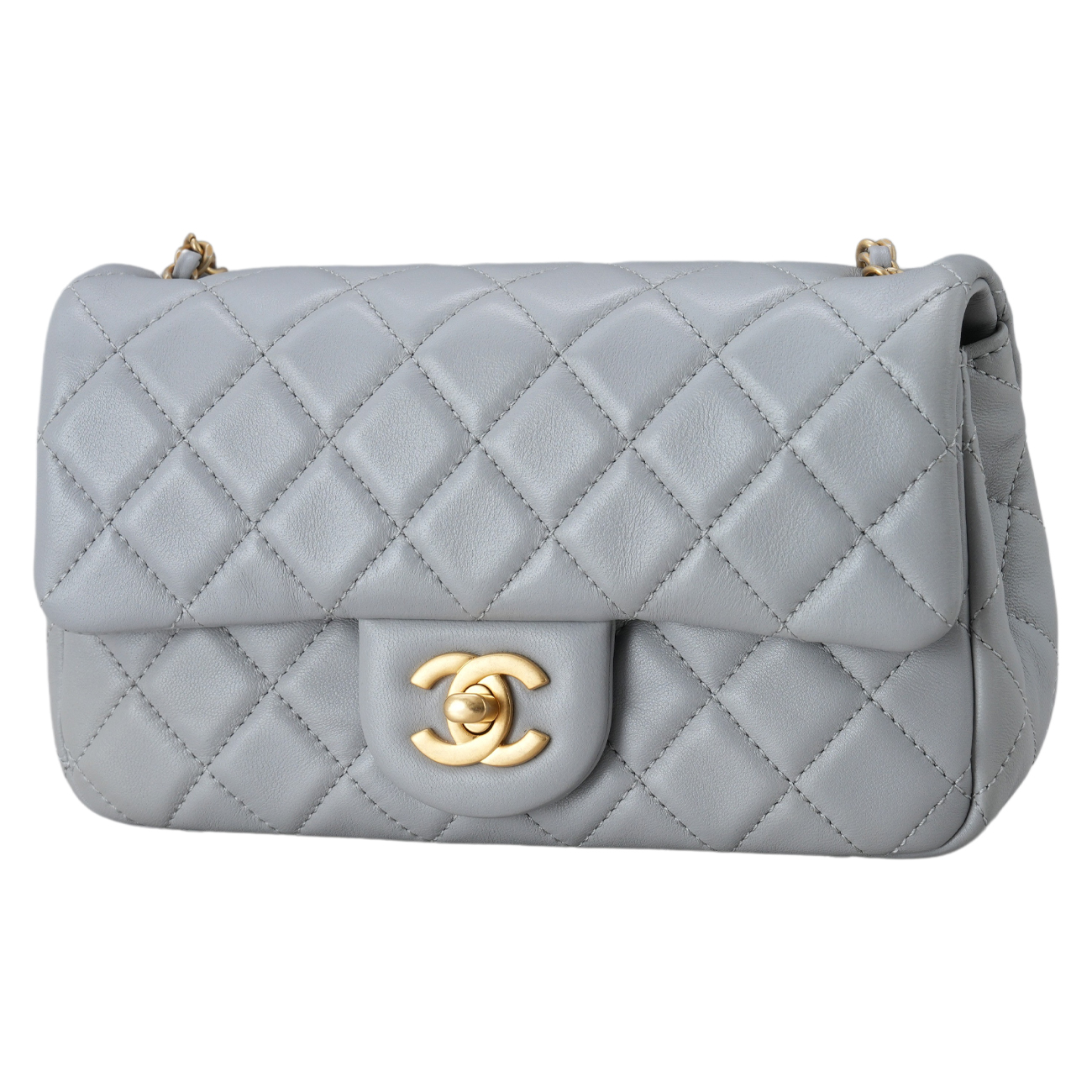 CHANEL(USED)샤넬 램스킨 뉴미니 골든볼 플랩백