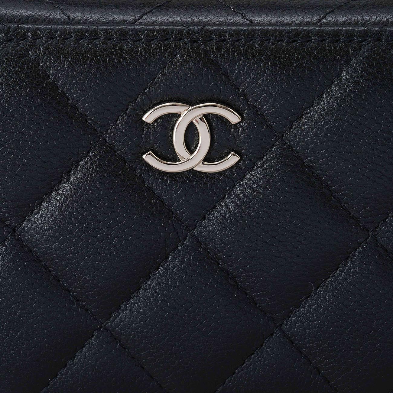 CHANEL(USED)샤넬 AP2634 베니티 코스메틱 직사각 체인백