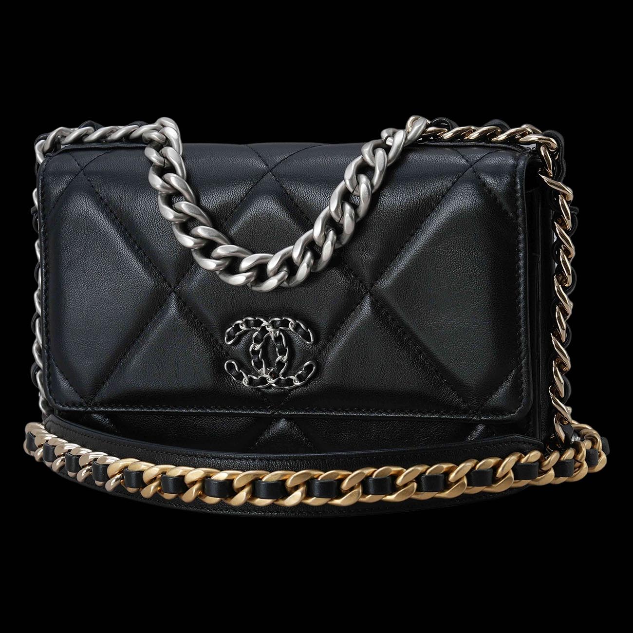 CHANEL(USED)샤넬 19 WOC