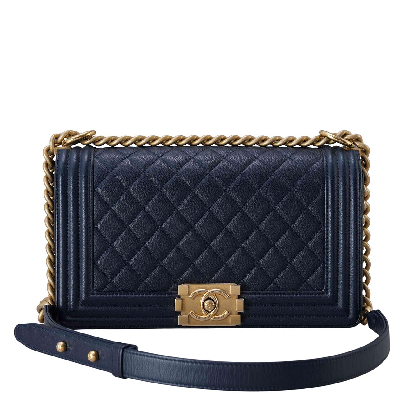 CHANEL(USED)샤넬 캐비어 보이샤넬 미듐 플랩백