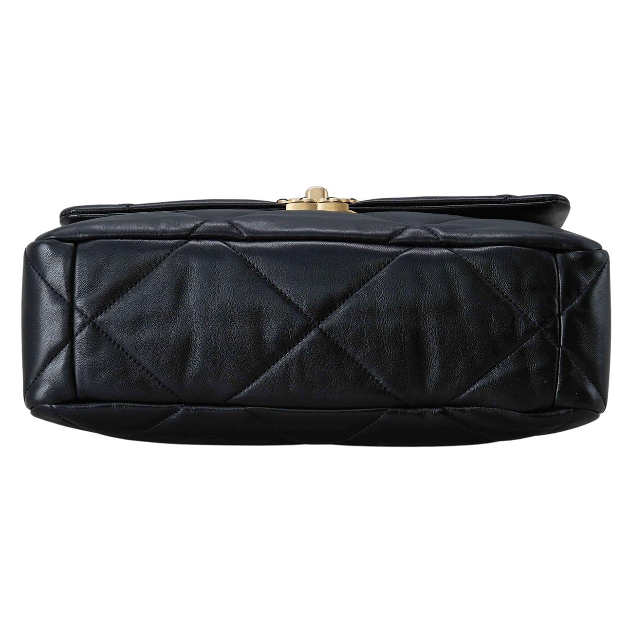 CHANEL(USED)샤넬 램스킨 19백 라지