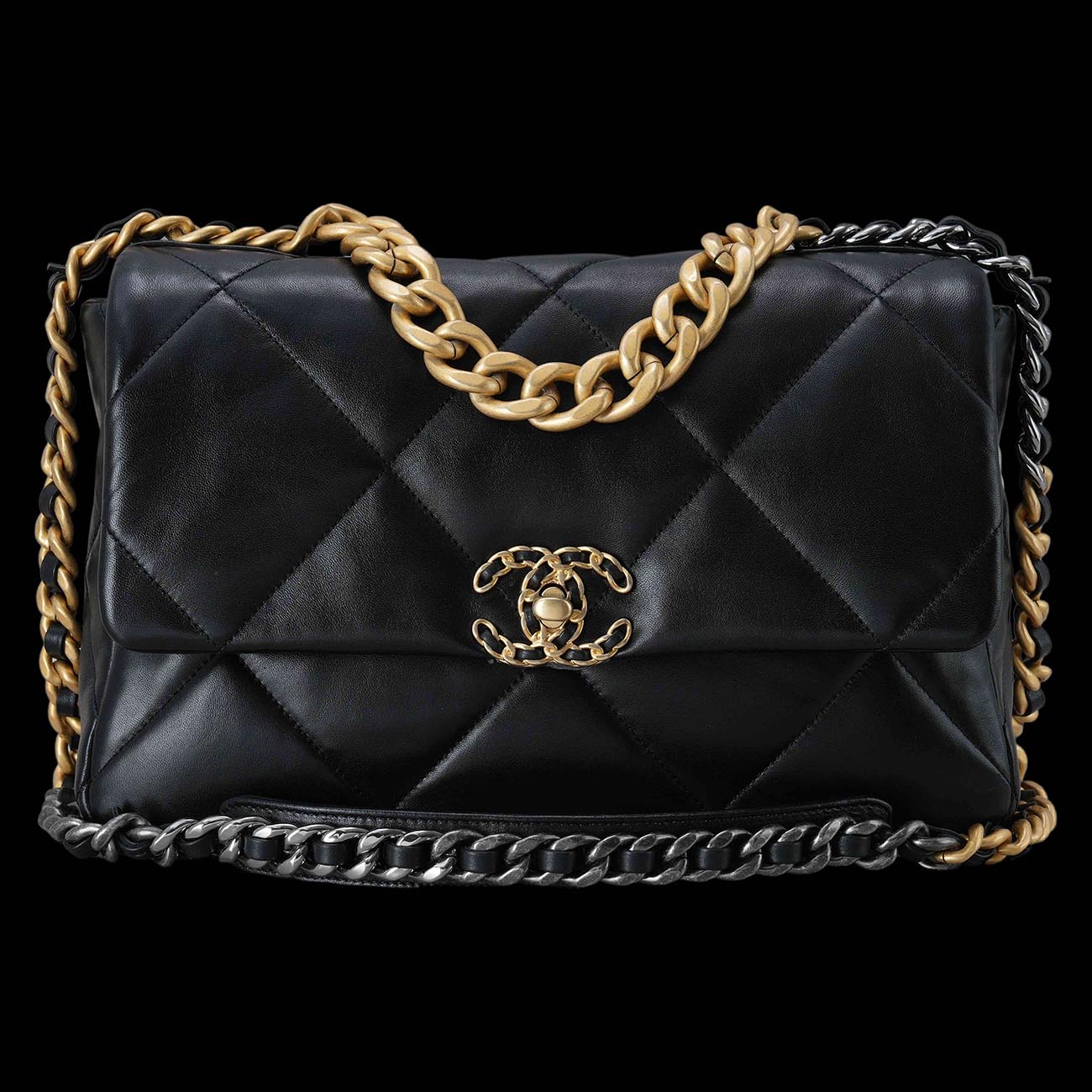 CHANEL(USED)샤넬 램스킨 19백 라지