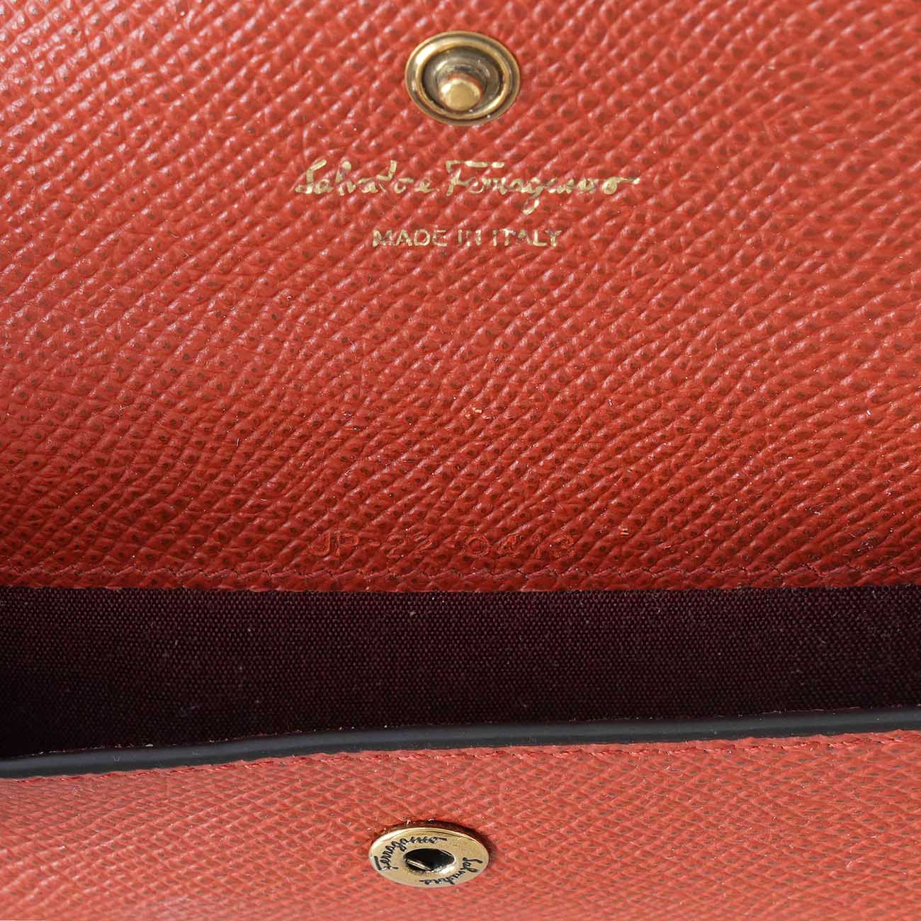 FERRAGAMO(USED)페라가모 22 0413 간치니 WOC