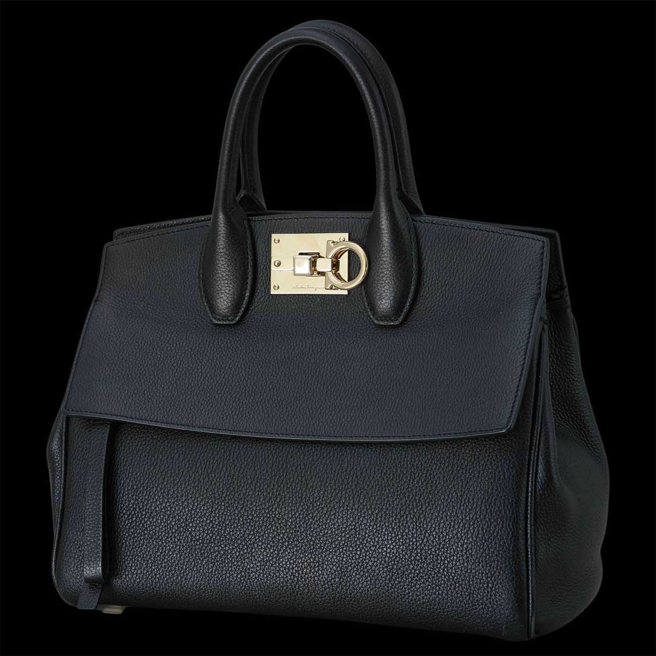 FERRAGAMO(USED)페레가모 간치니 스튜디오백