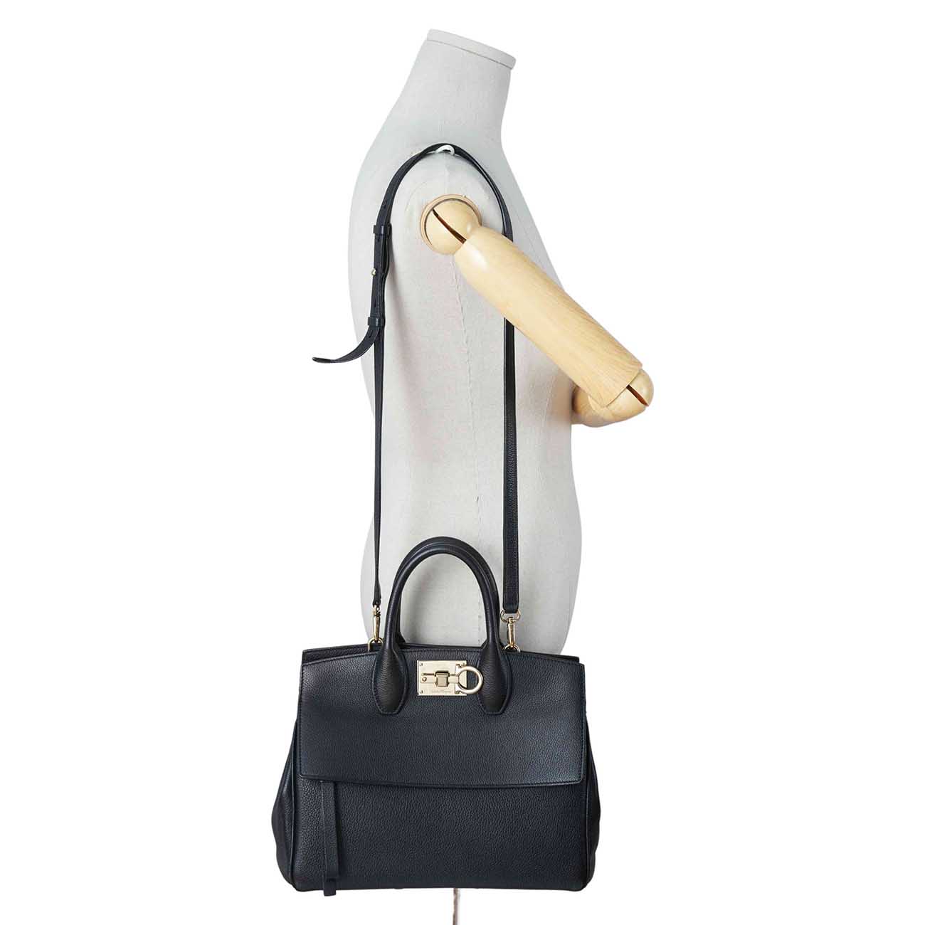 FERRAGAMO(USED)페레가모 간치니 스튜디오백