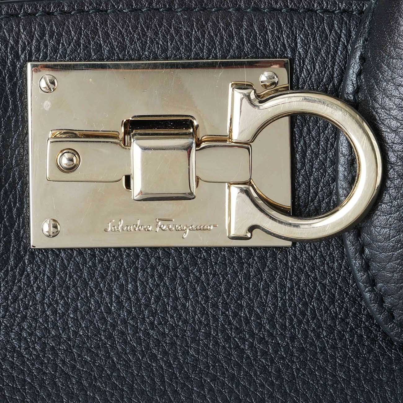 FERRAGAMO(USED)페레가모 간치니 스튜디오백