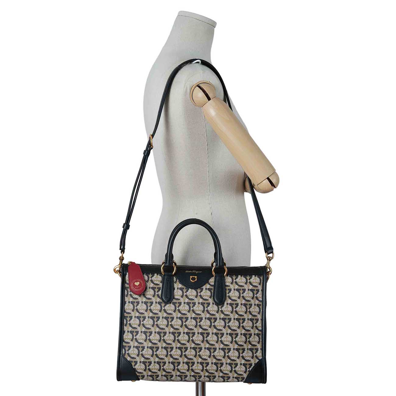 FERRAGAMO(USED)페레가모 올 간치니 라지 토트겸 숄더백