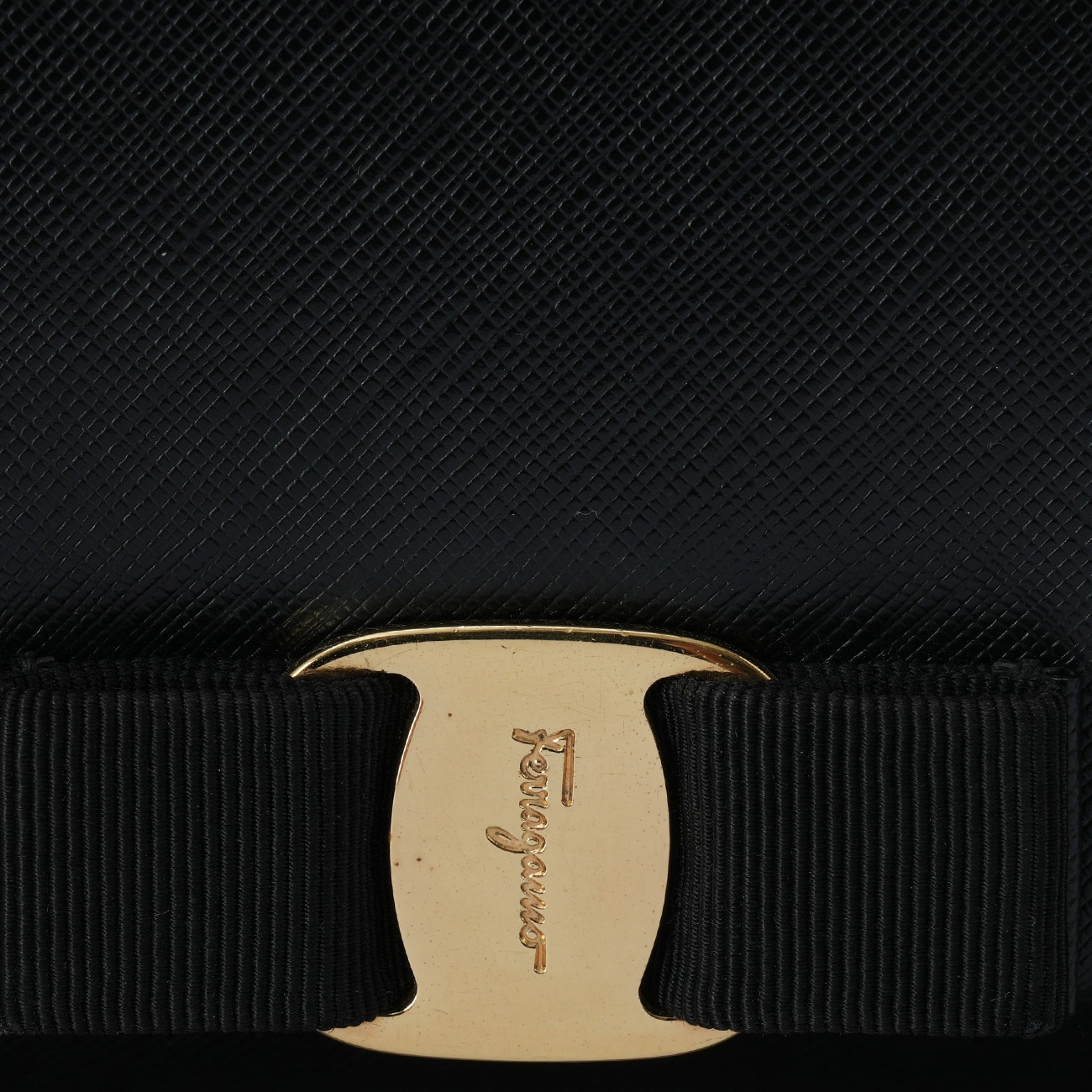 FERRAGAMO(USED)페레가모 바라리본 체인 숄더백