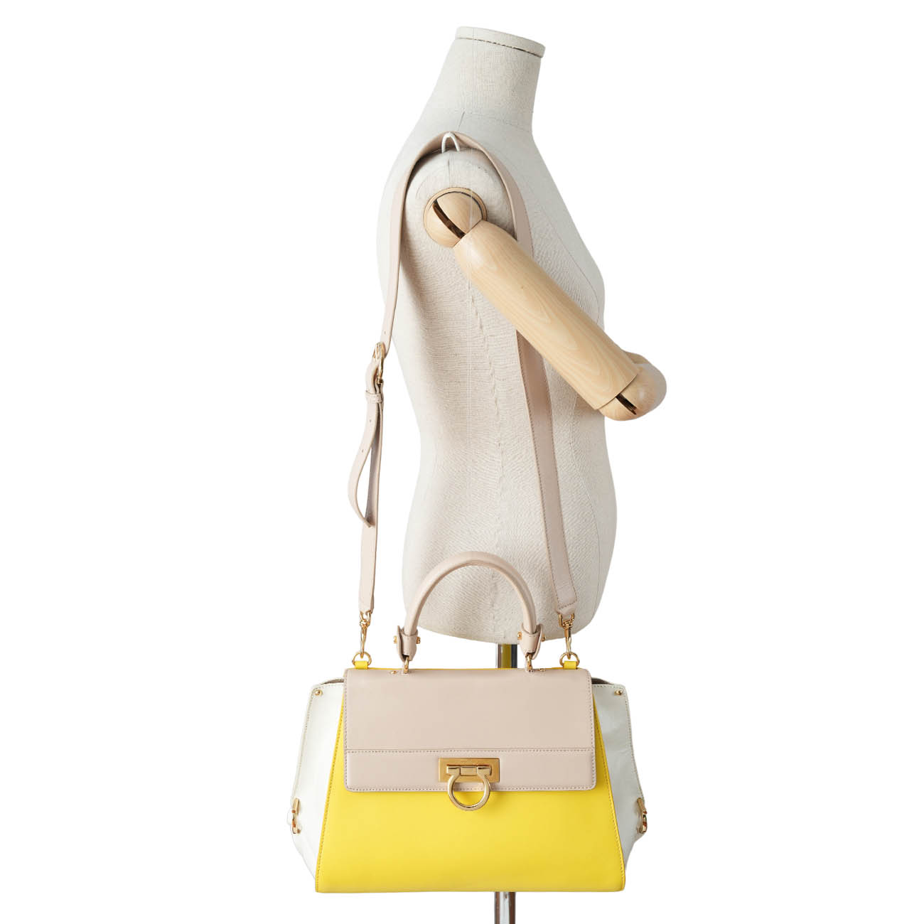 FERRAGAMO(USED)페레가모 소피아백