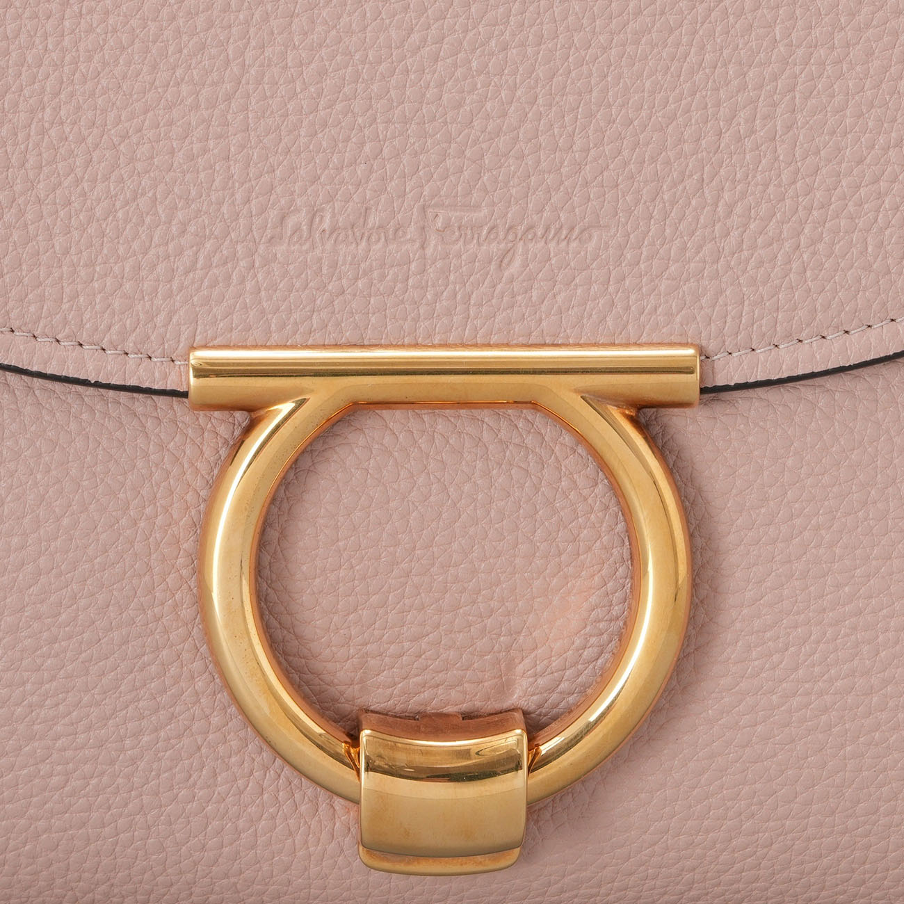 FERRAGAMO(USED)페레가모 간치니 마고백