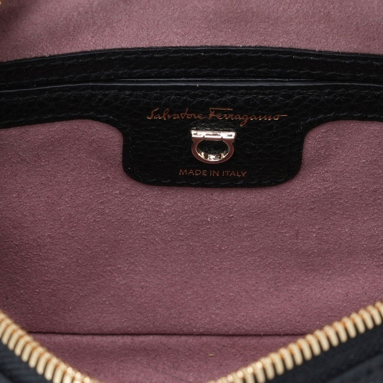 FERRAGAMO(USED)페레가모 시티 간치니 미니 크로스백 블랙