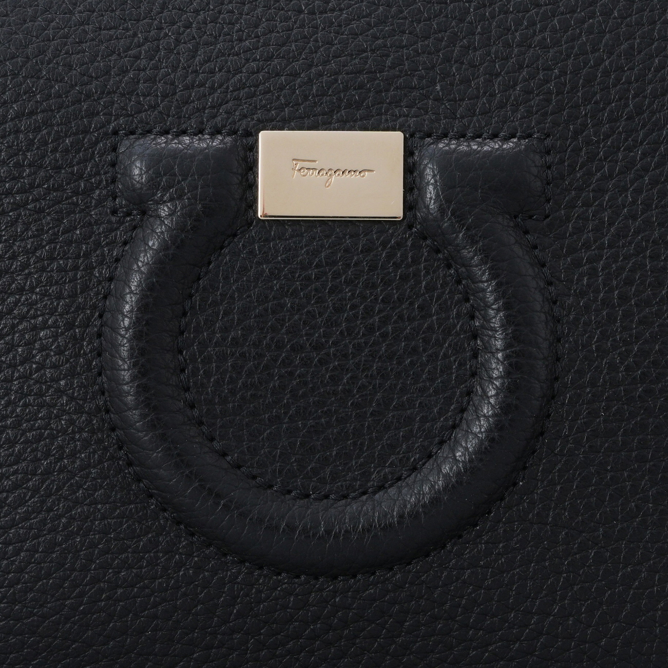FERRAGAMO(USED)페레가모 시티 간치니 미니 크로스백 블랙