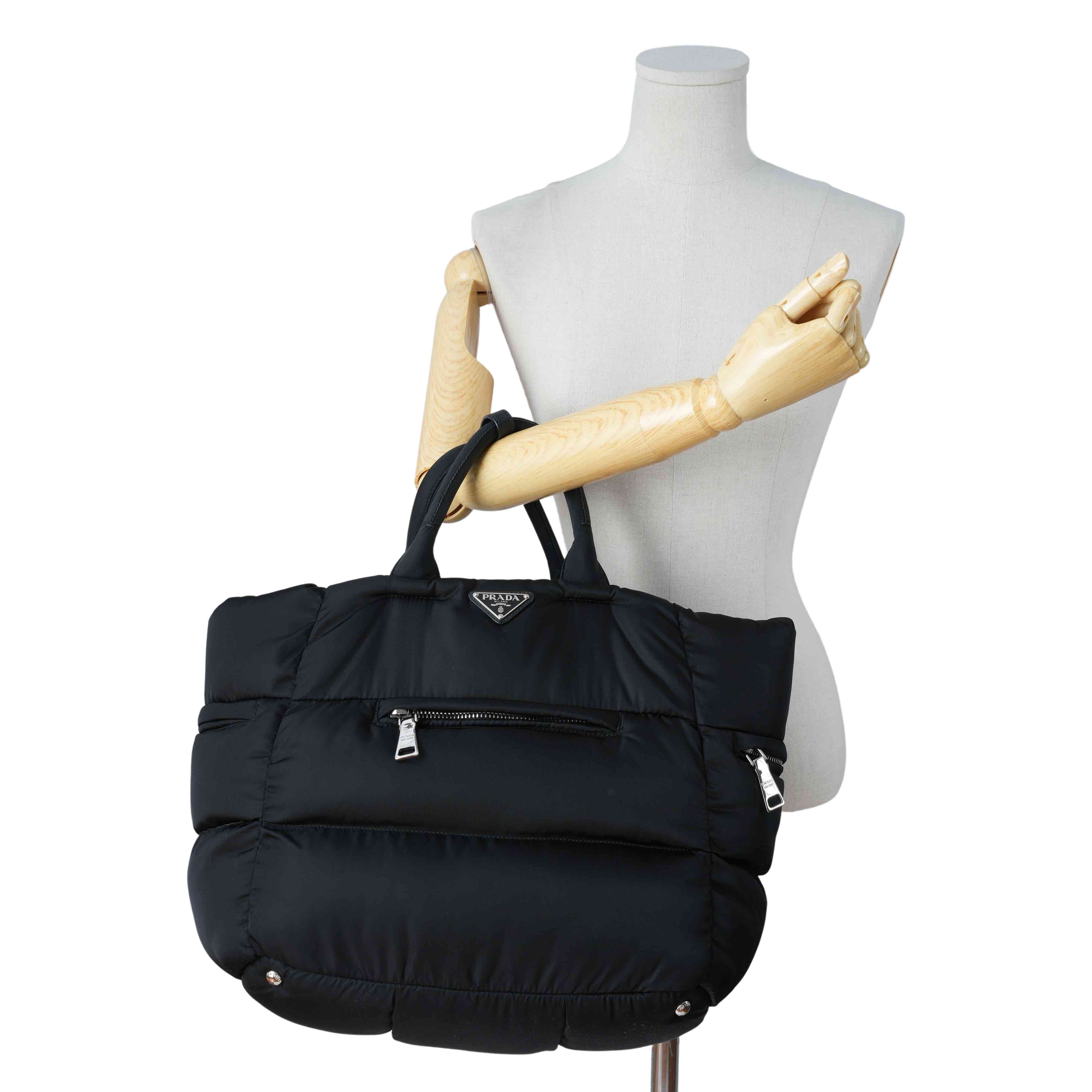 PRADA(USED)프라다 BN2616 봄버 패딩백