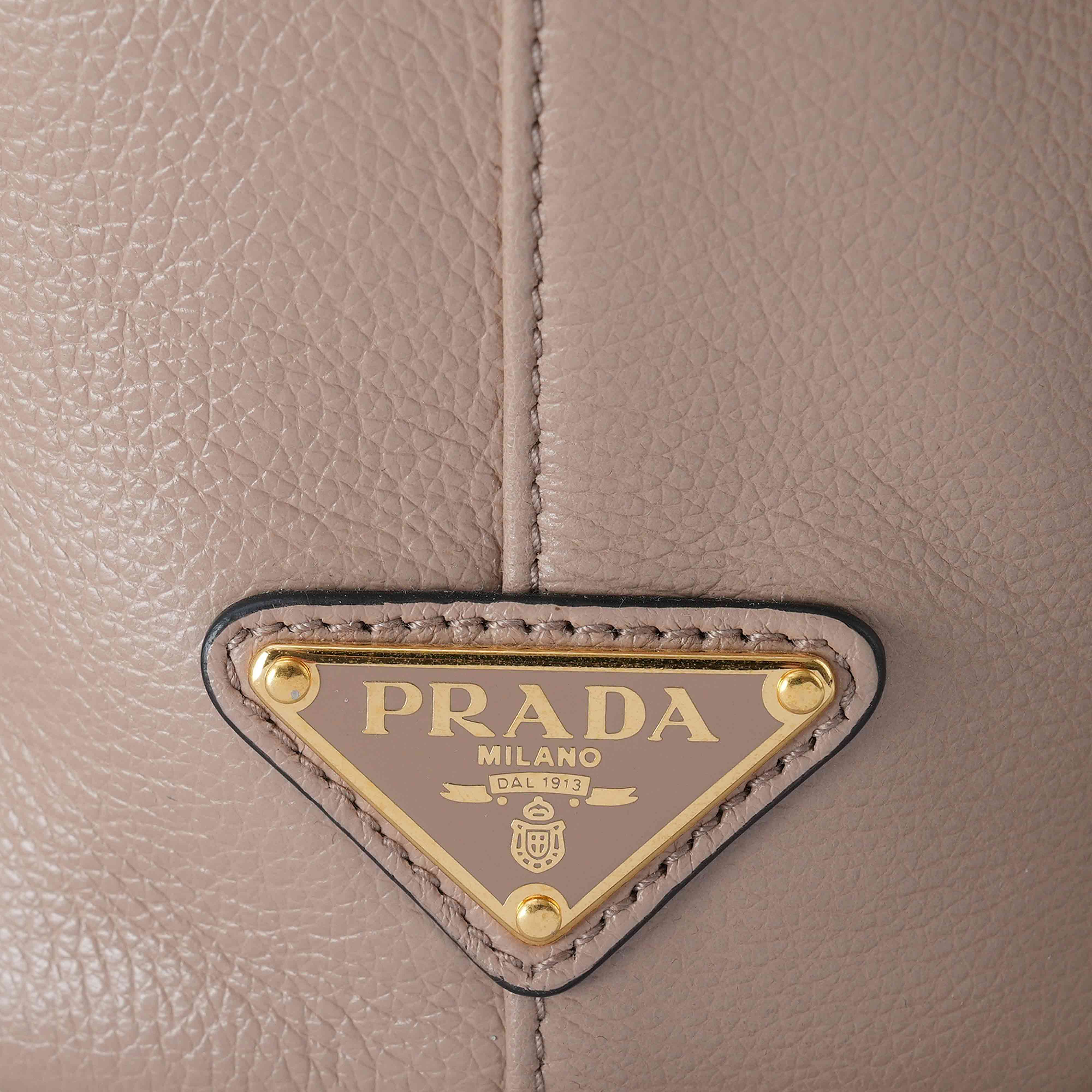 PRADA(USED)프라다 버킷백