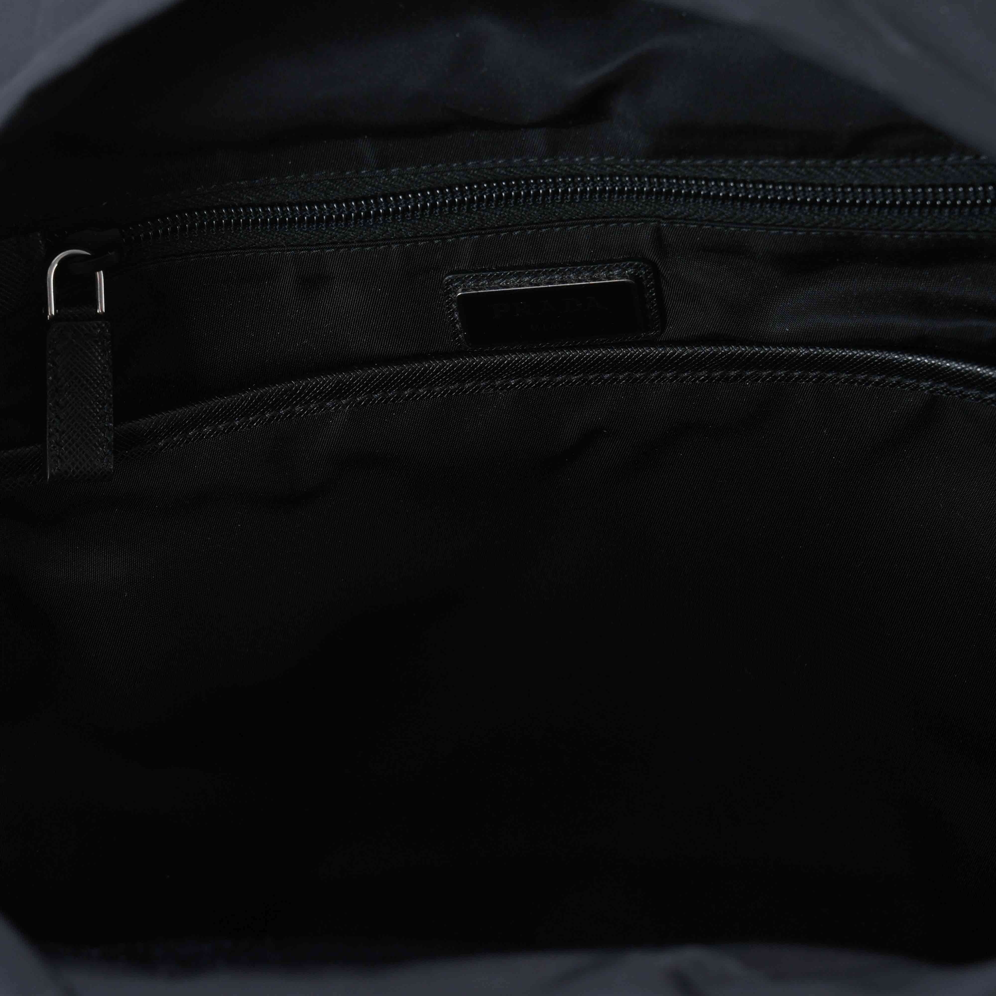 PRADA(USED)프라다 2VZ025 나일론 삼각로고 백팩