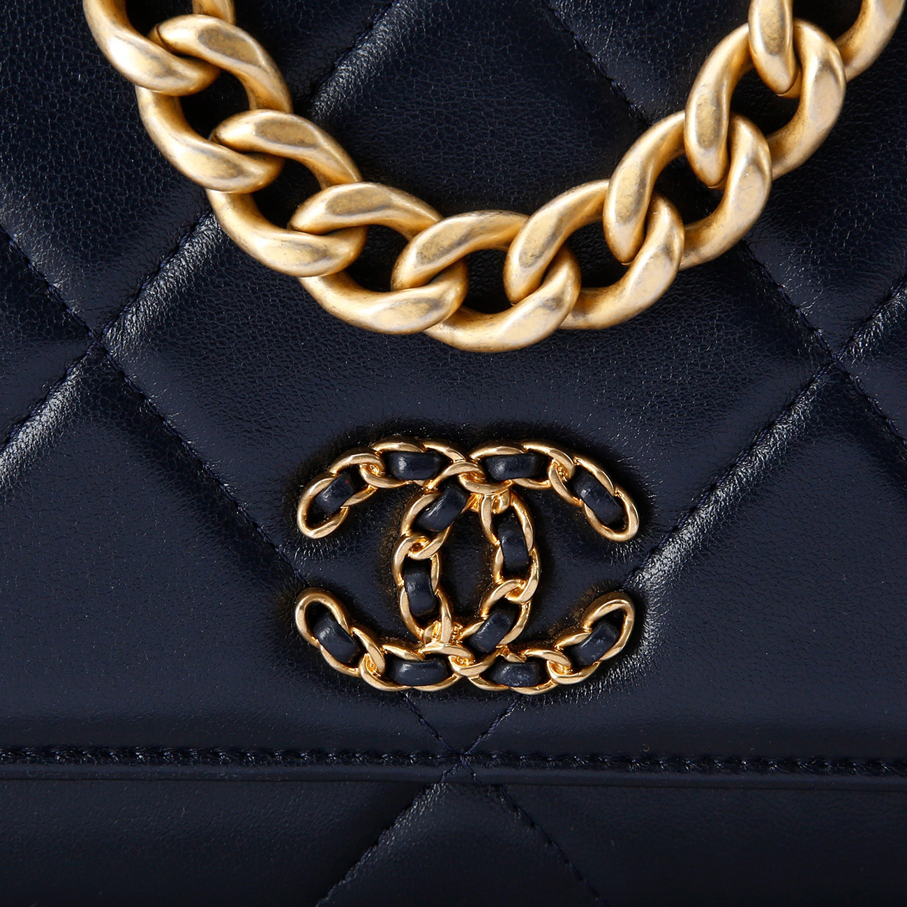 CHANEL(USED)샤넬 19 WOC