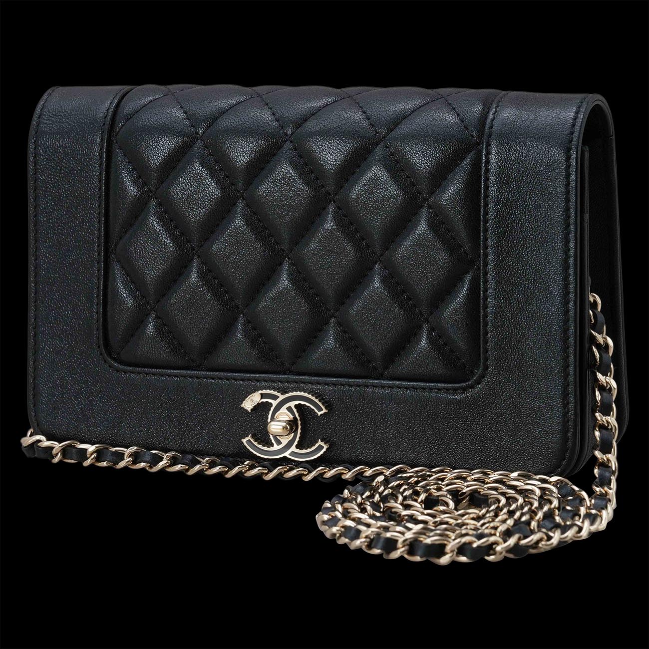 CHANEL(USED)샤넬 A80972 마드모아젤 쉐브론 WOC
