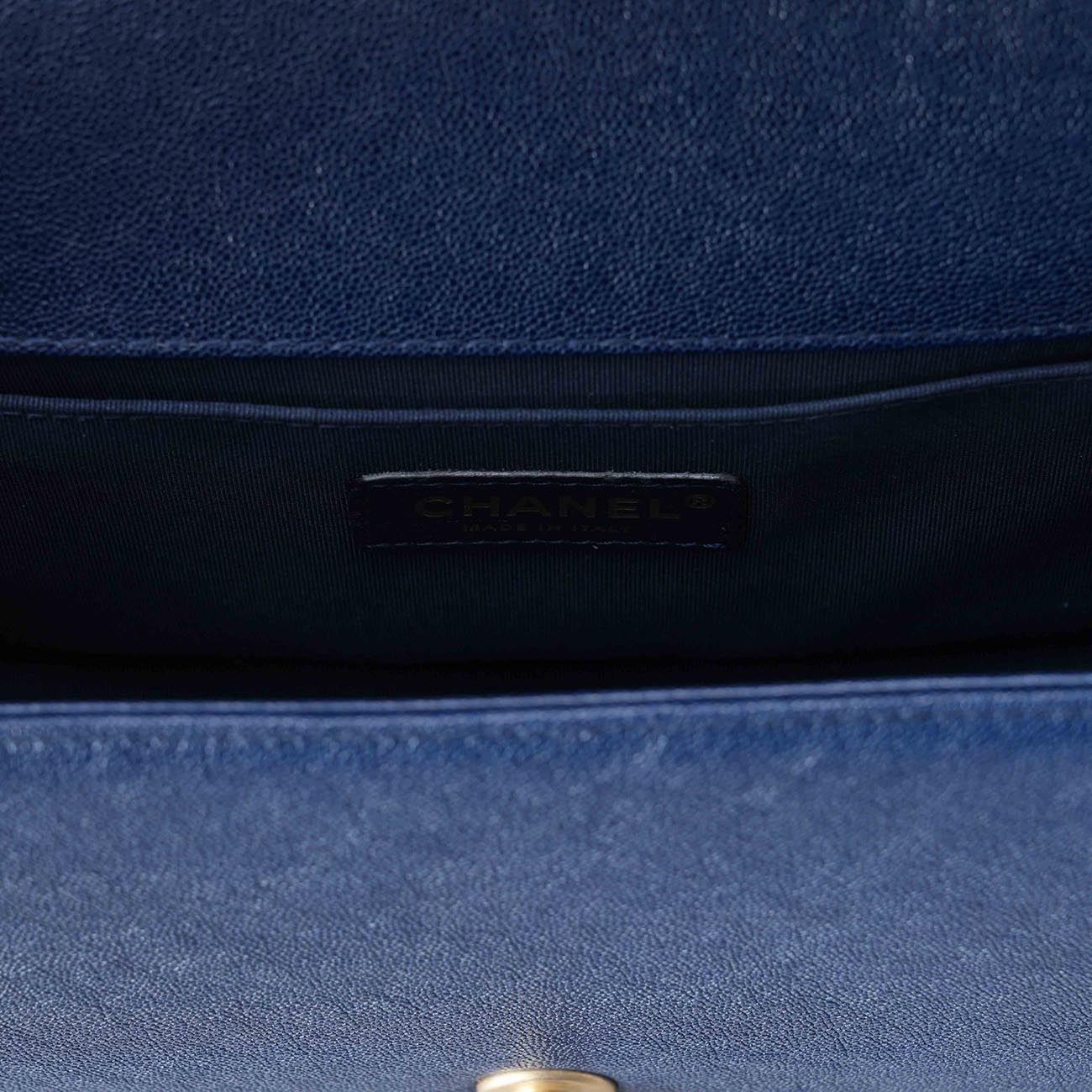 CHANEL(USED)샤넬 보이샤넬 캐비어 미듐 금장