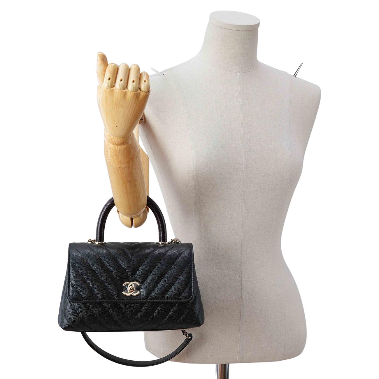 CHANEL(USED)샤넬 캐비어 쉐브론 코코핸들 스몰