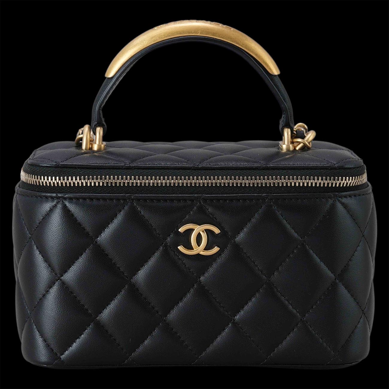 CHANEL(USED)샤넬 AP2199 램스킨 탑핸들 직사각 베니티