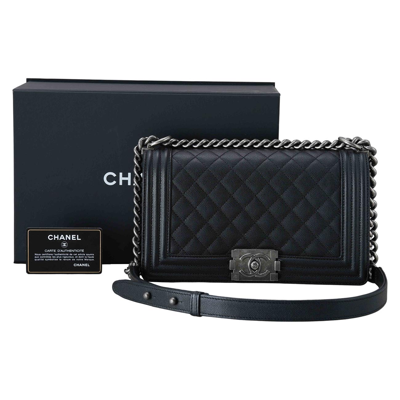 CHANEL(USED)샤넬 캐비어 보이샤넬 미듐 플랩백