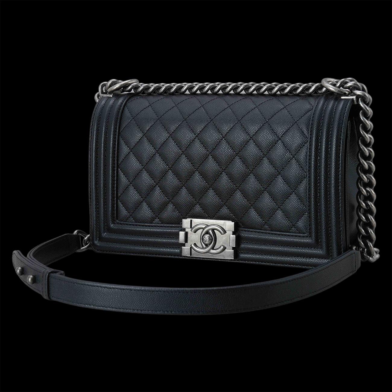 CHANEL(USED)샤넬 캐비어 보이샤넬 미듐 플랩백