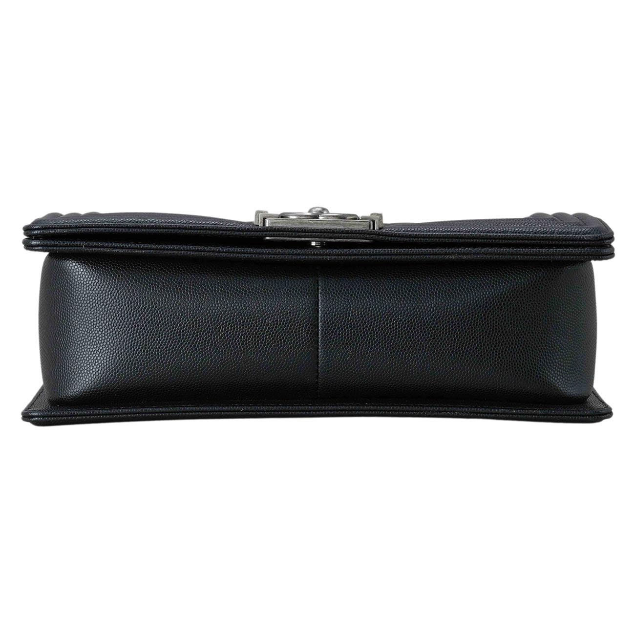 CHANEL(USED)샤넬 캐비어 보이샤넬 미듐 플랩백
