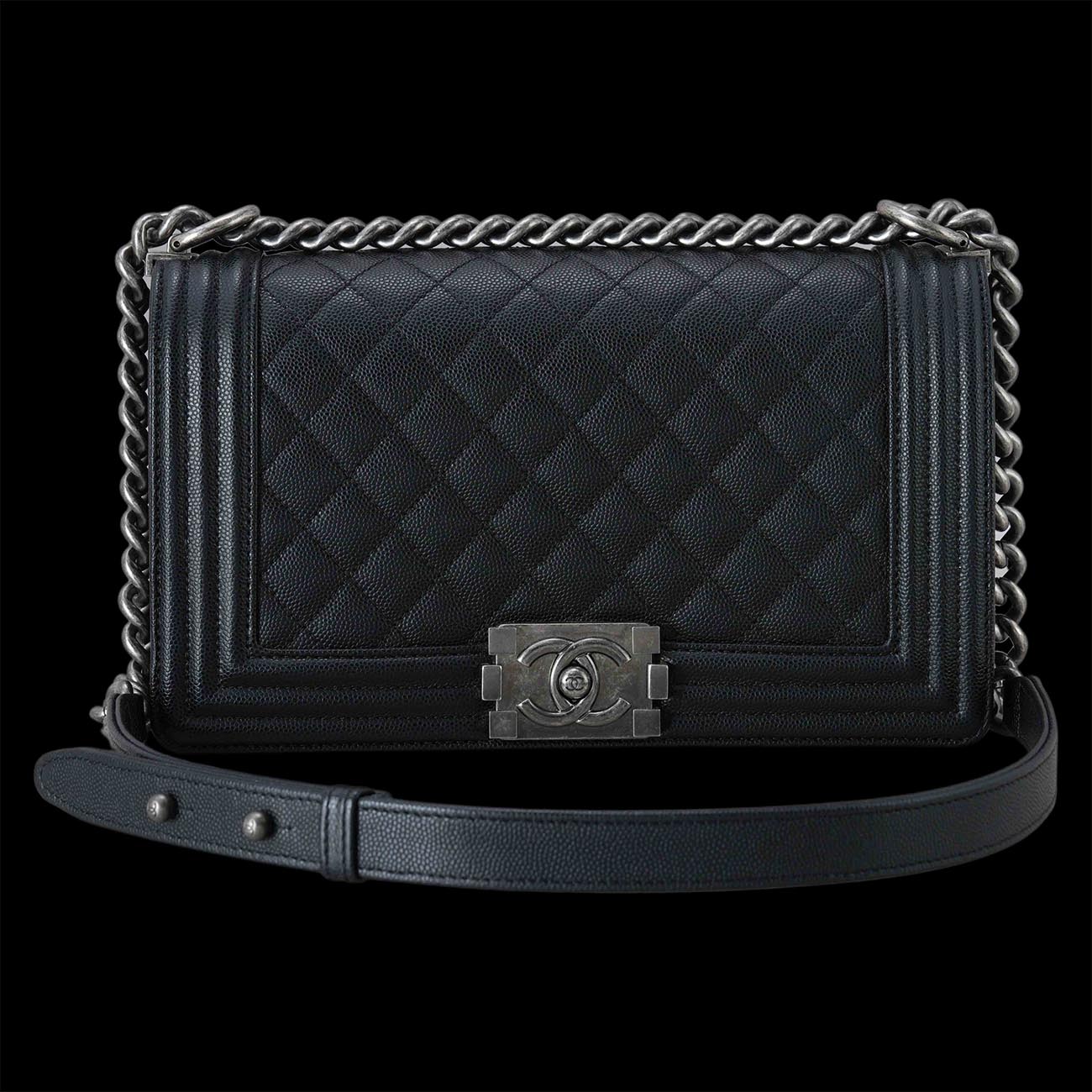 CHANEL(USED)샤넬 캐비어 보이샤넬 미듐 플랩백