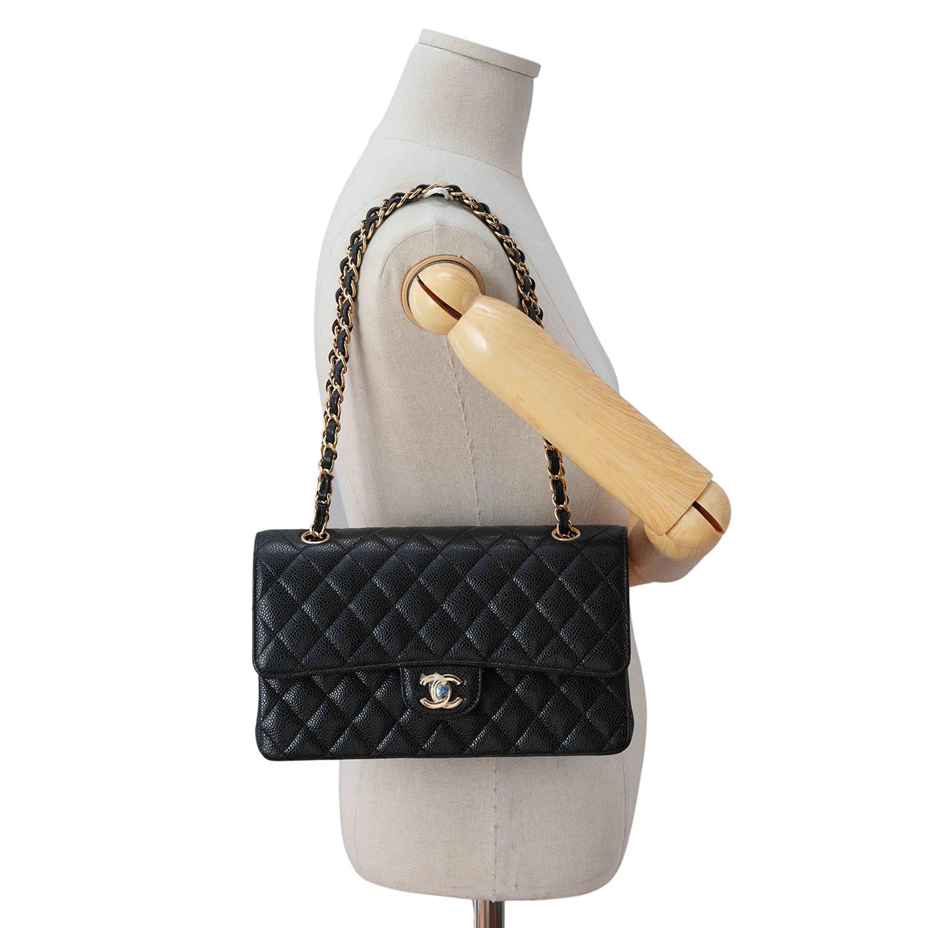 CHANEL(USED)샤넬 캐비어 클래식 미듐 플랩백