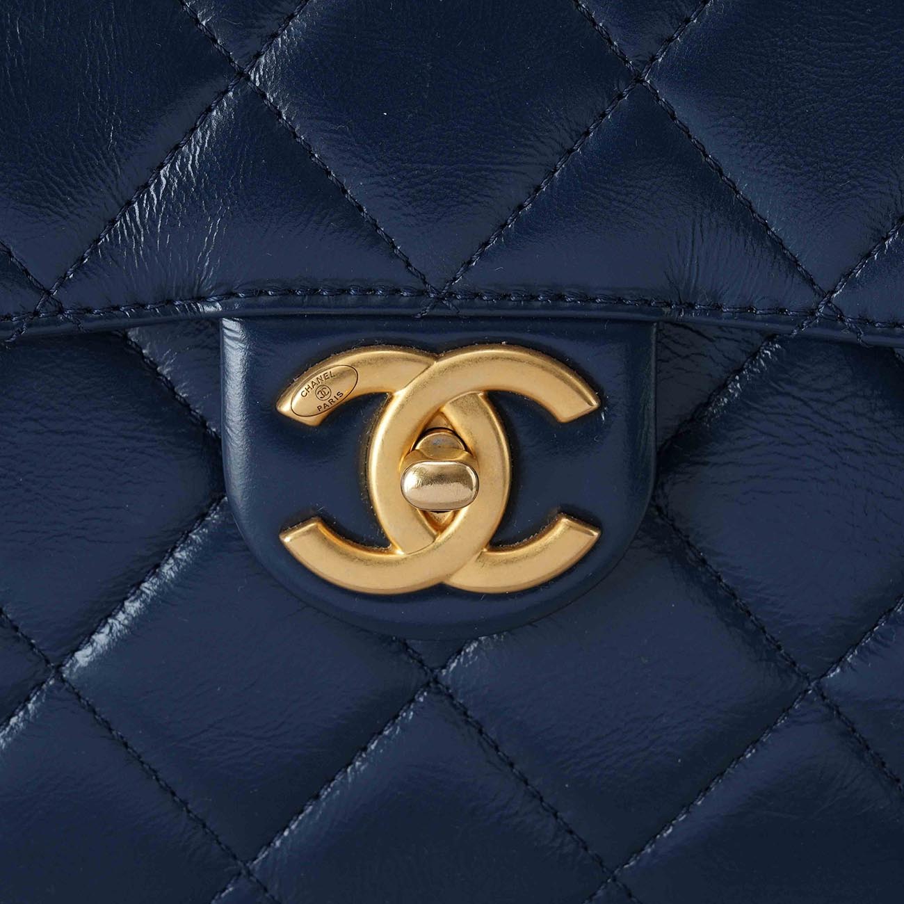 CHANEL(USED)샤넬 시즌 클래식 플랩백