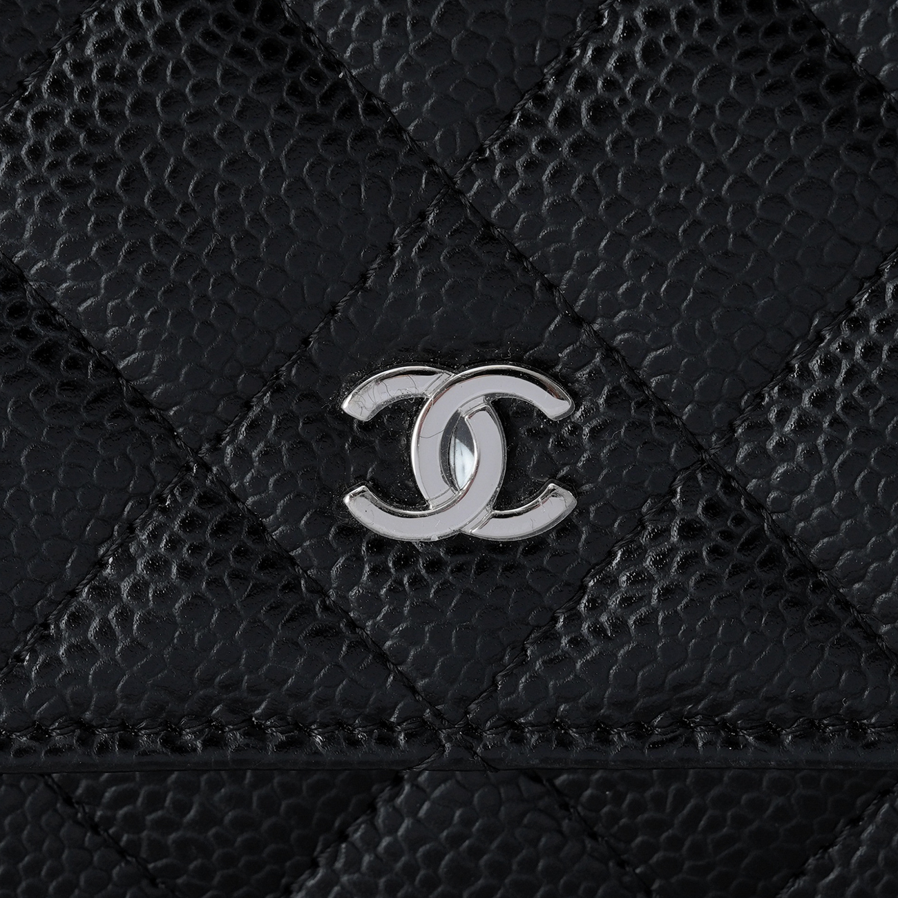 CHANEL(USED)샤넬 클래식 캐비어 WOC 은장