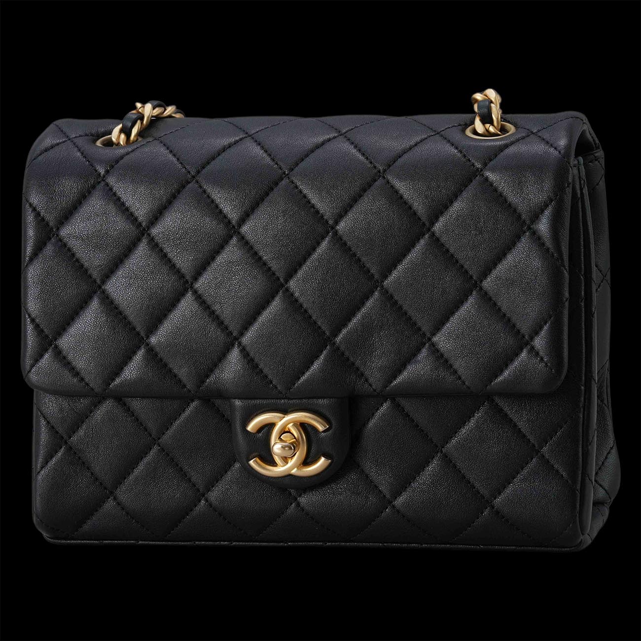 CHANEL(USED)샤넬 시즌 클래식 체인 플랩백