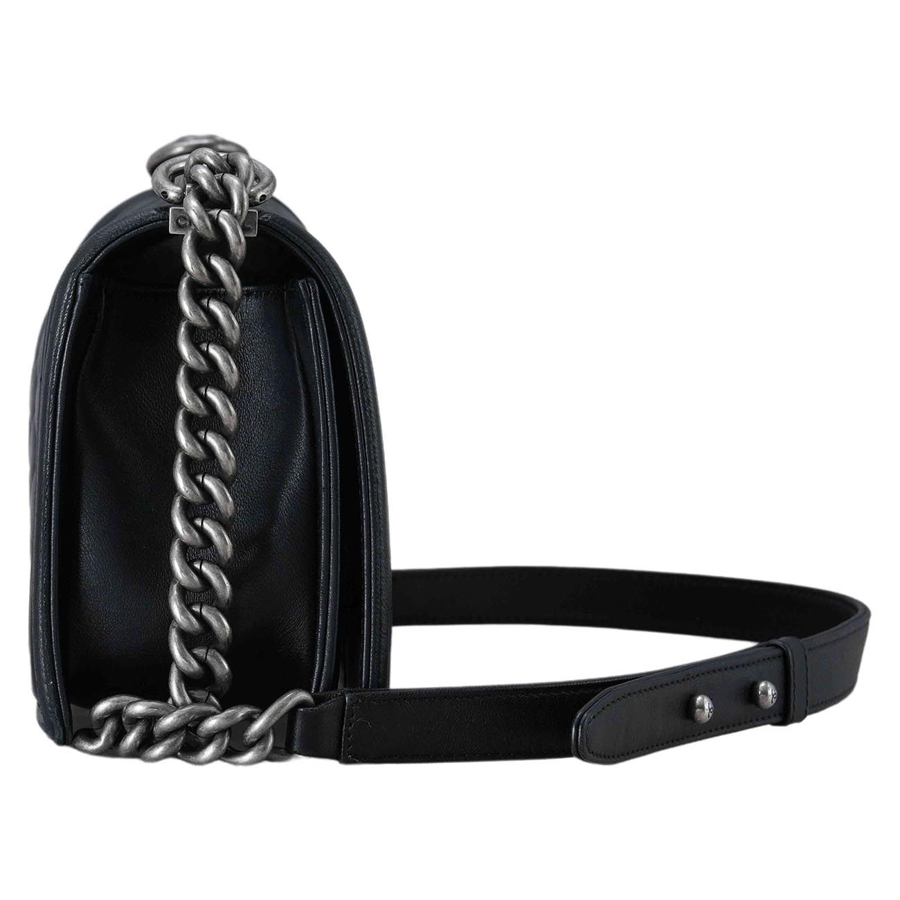 CHANEL(USED)샤넬 램스킨 보이샤넬 미듐 플랩백