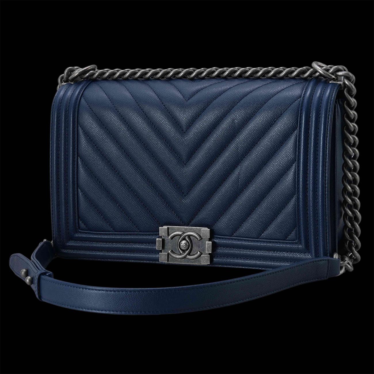 CHANEL(USED)샤넬 캐비어 쉐브론 보이샤넬 라지 플랩백