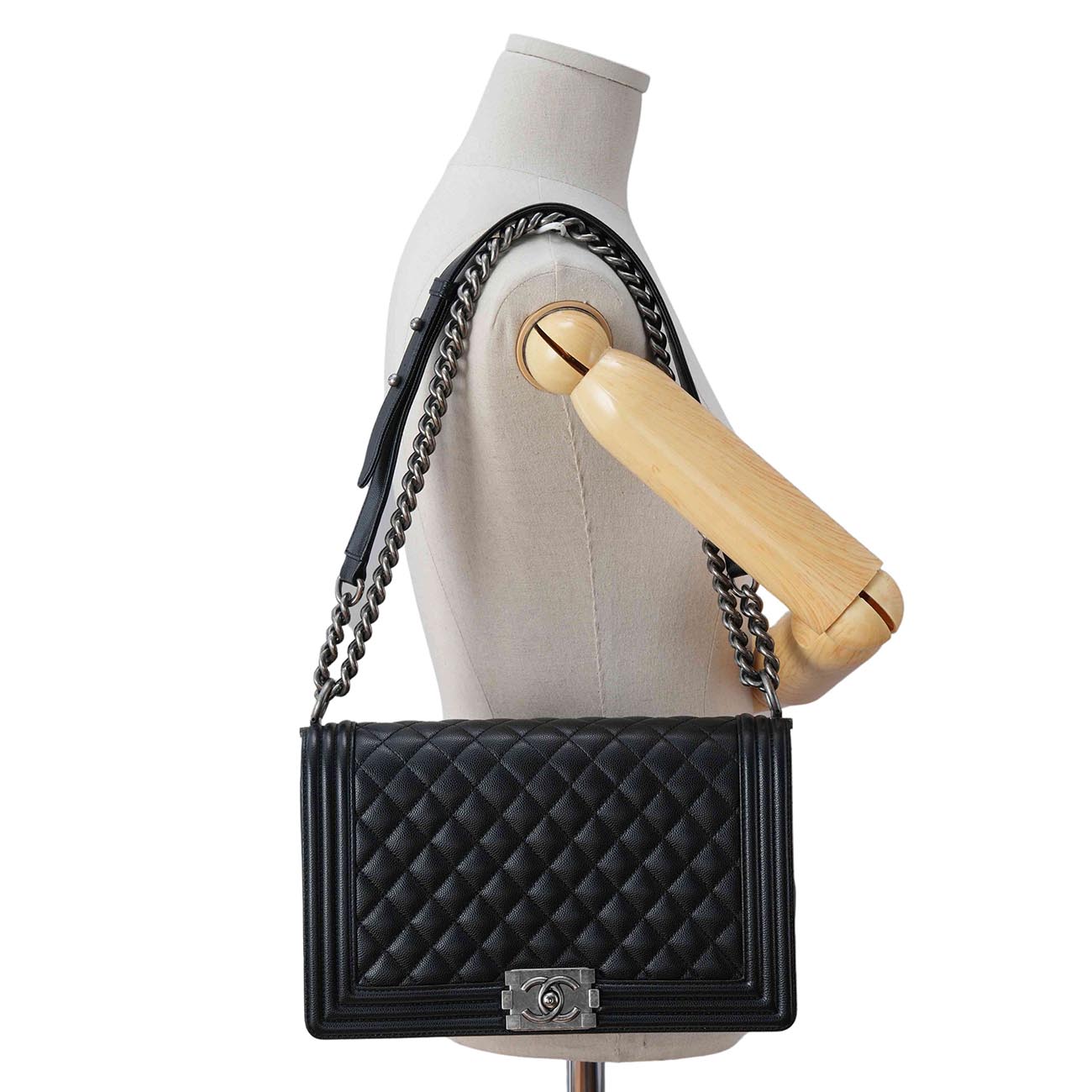CHANEL(USED)샤넬 캐비어 클래식 보이샤넬 라지 플랩백
