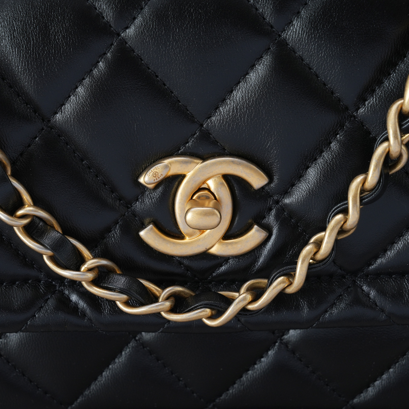 CHANEL(USED)샤넬 시즌 탑핸들 숄더백