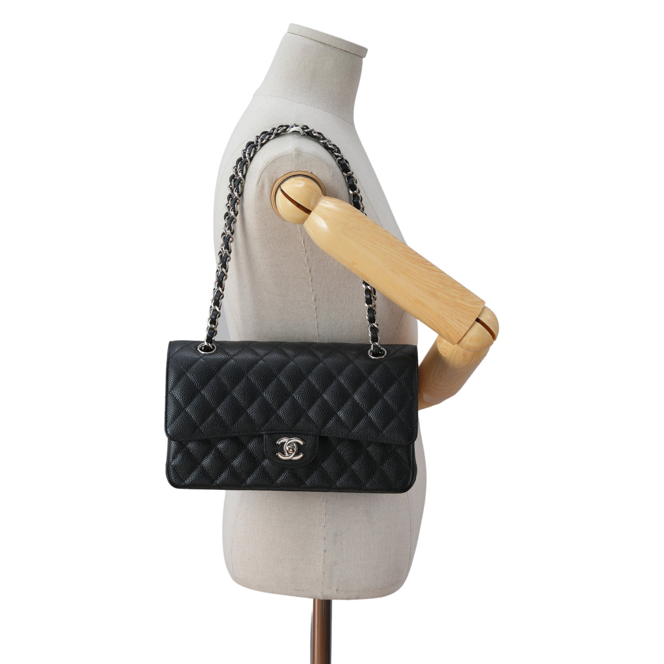 CHANEL(USED)샤넬 캐비어 클래식 미듐 플랩백