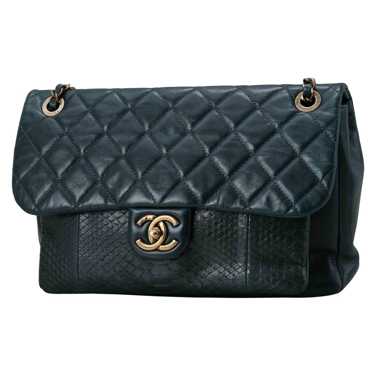 CHANEL(USED)샤넬 시즌 클래식 파이톤 라지 플랩백