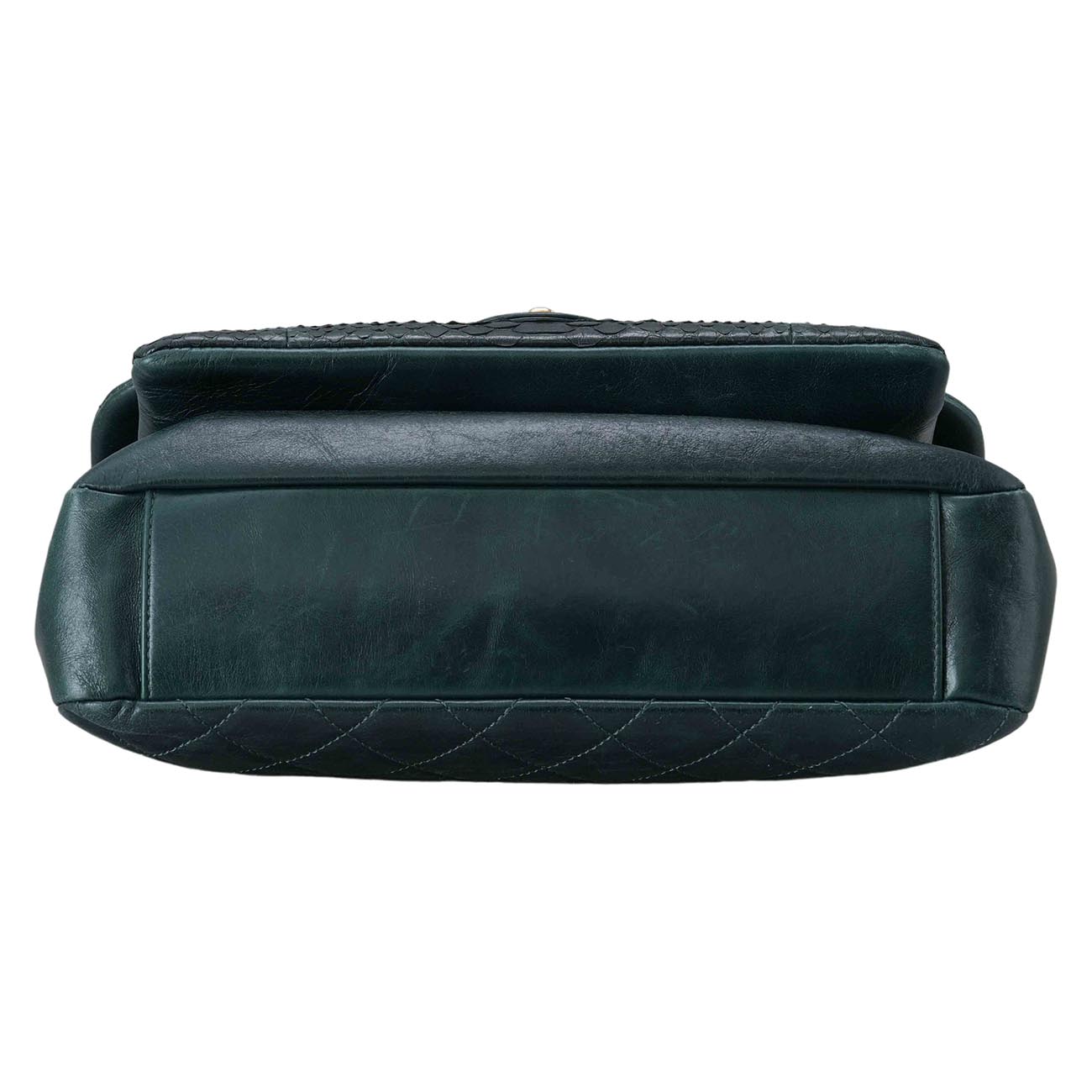 CHANEL(USED)샤넬 시즌 클래식 파이톤 라지 플랩백