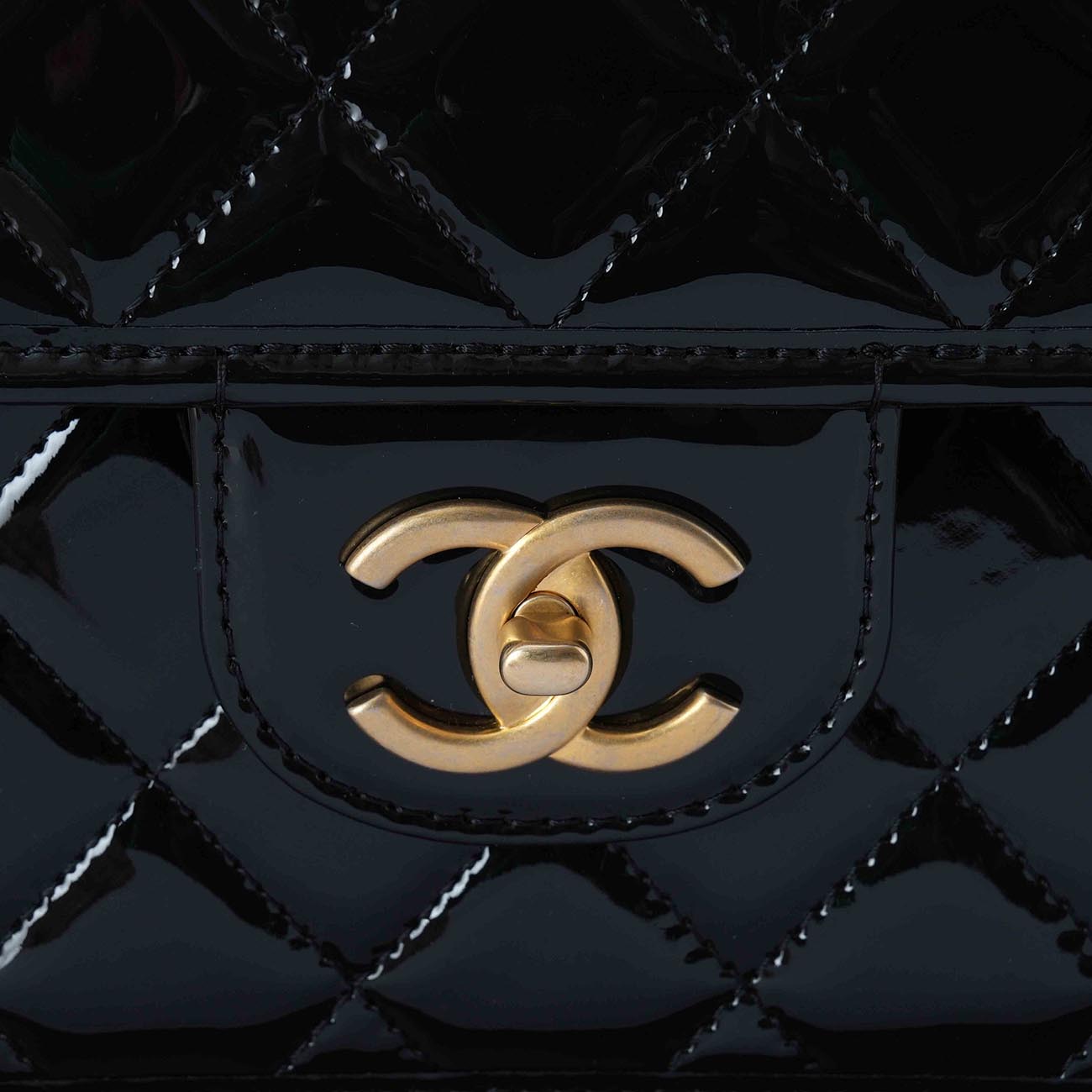 CHANEL(USED)샤넬 페이던트 라지 백팩