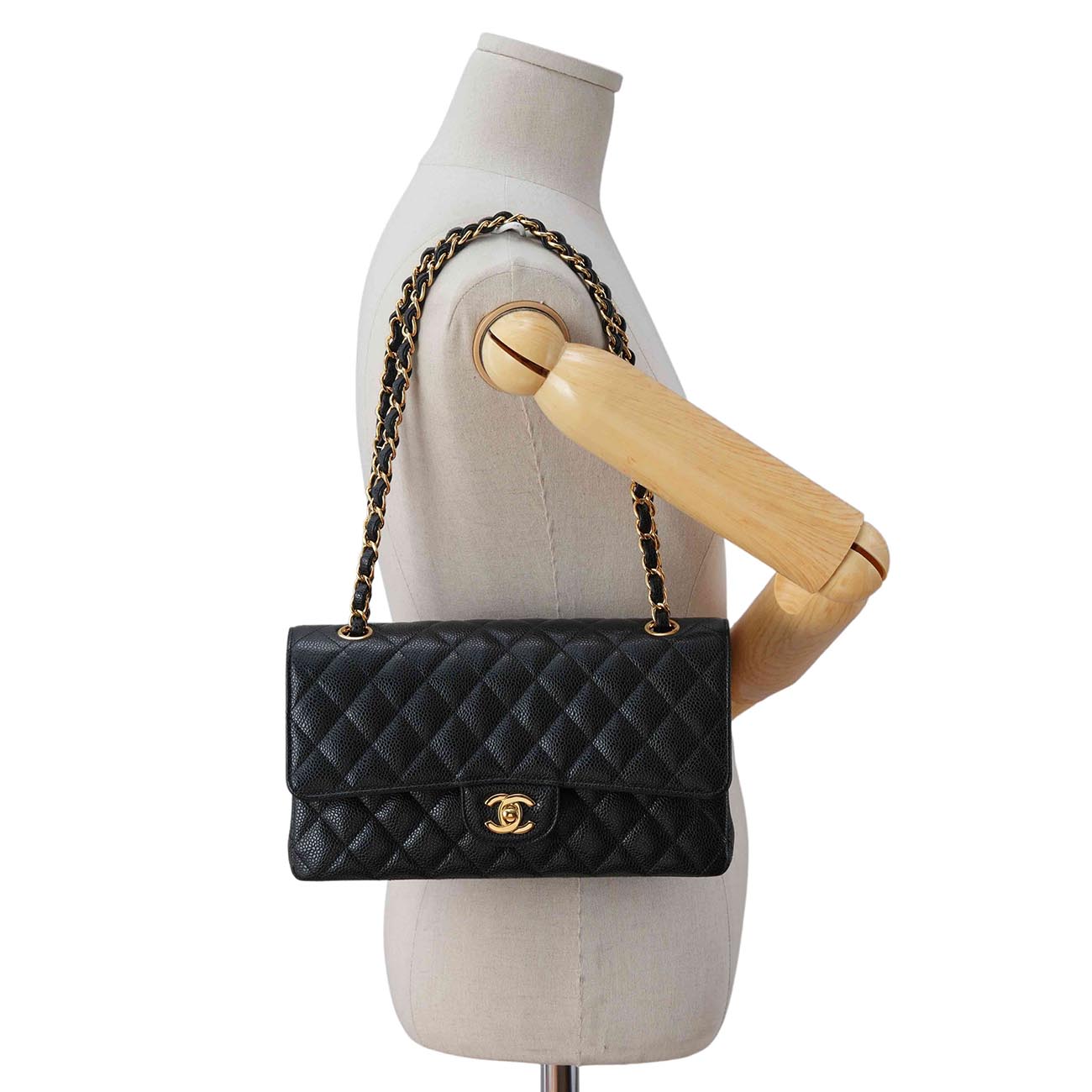 CHANEL(USED)샤넬 캐비어 클래식 미듐 플랩백
