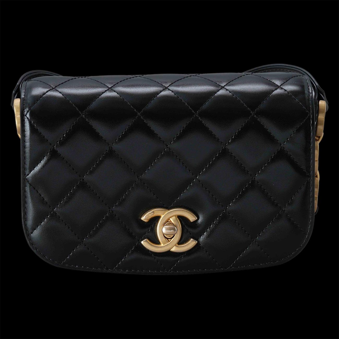 CHANEL(USED)샤넬 시즌 플랩백